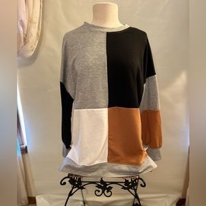 Black, mustard, grey, white color block lightweight sweater. Size L